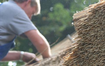 professional Rumbow Cottages thatchers